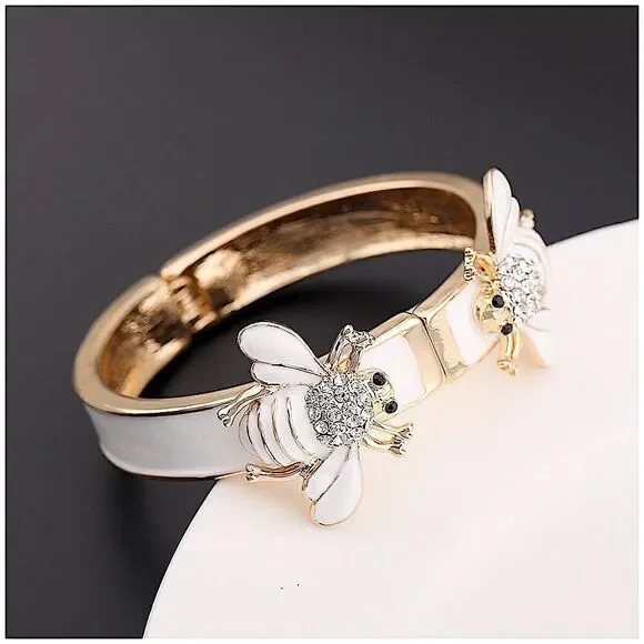 Gold Tone White Enamel Bee Bangle Bracelet Crystal Rhinestone Insect Statement - Picture 5 of 12